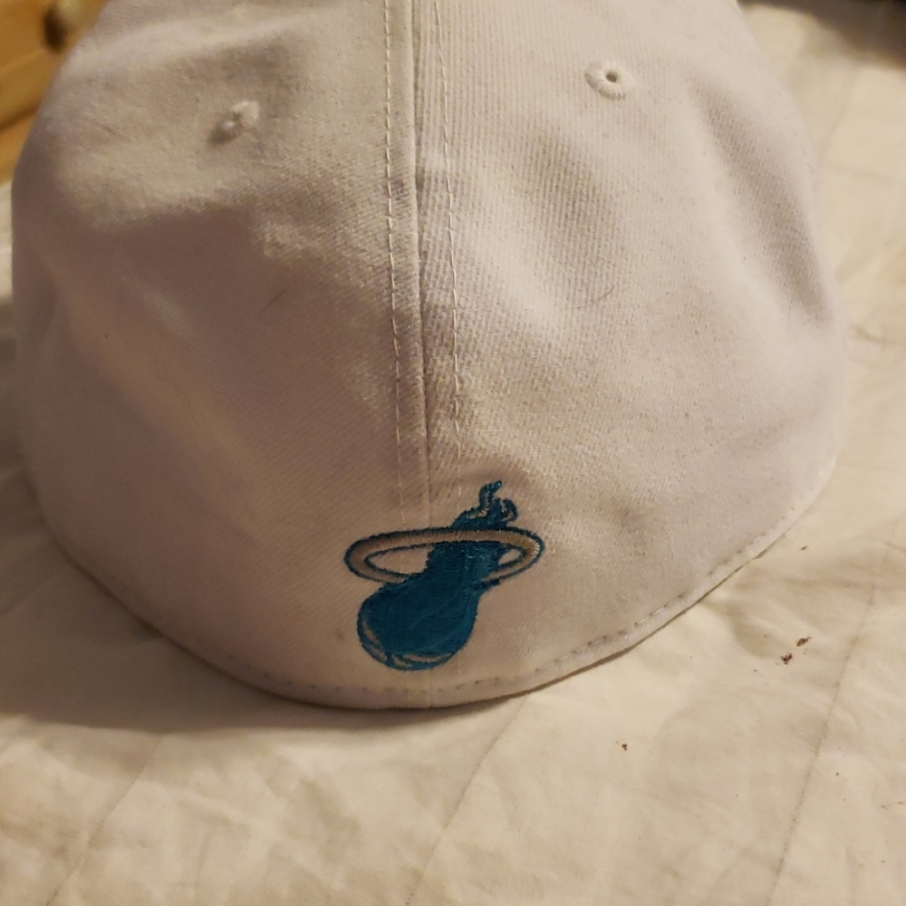 Mens 59fifty miami heat hat - Picture 3 of 6